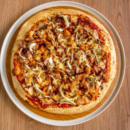 BBQ Smoked Chicken Pizza